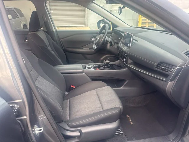 Used 2024 Gray Nissan SV image 14