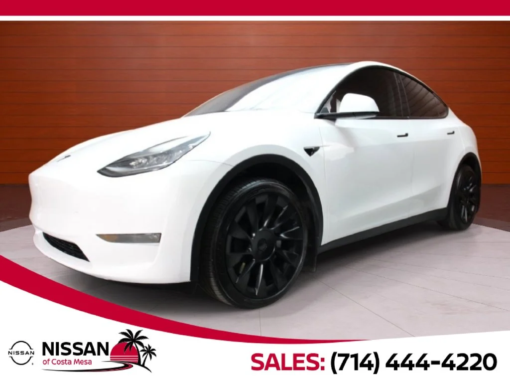 Used 2021 Pearl White Multi-Coat Tesla Long Range image 1
