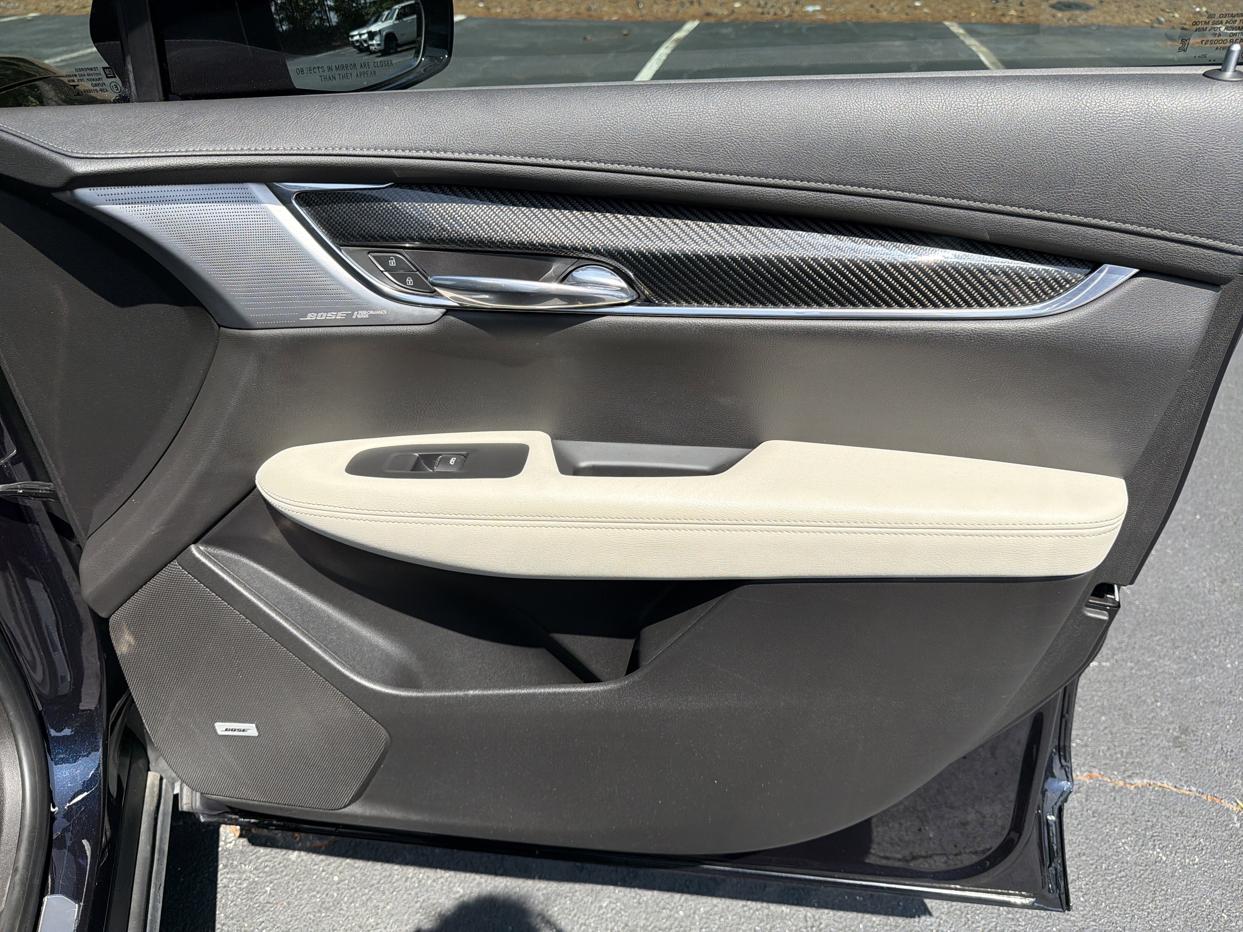 Used 2021 Dark Moon Blue Metallic Cadillac Sport image 18