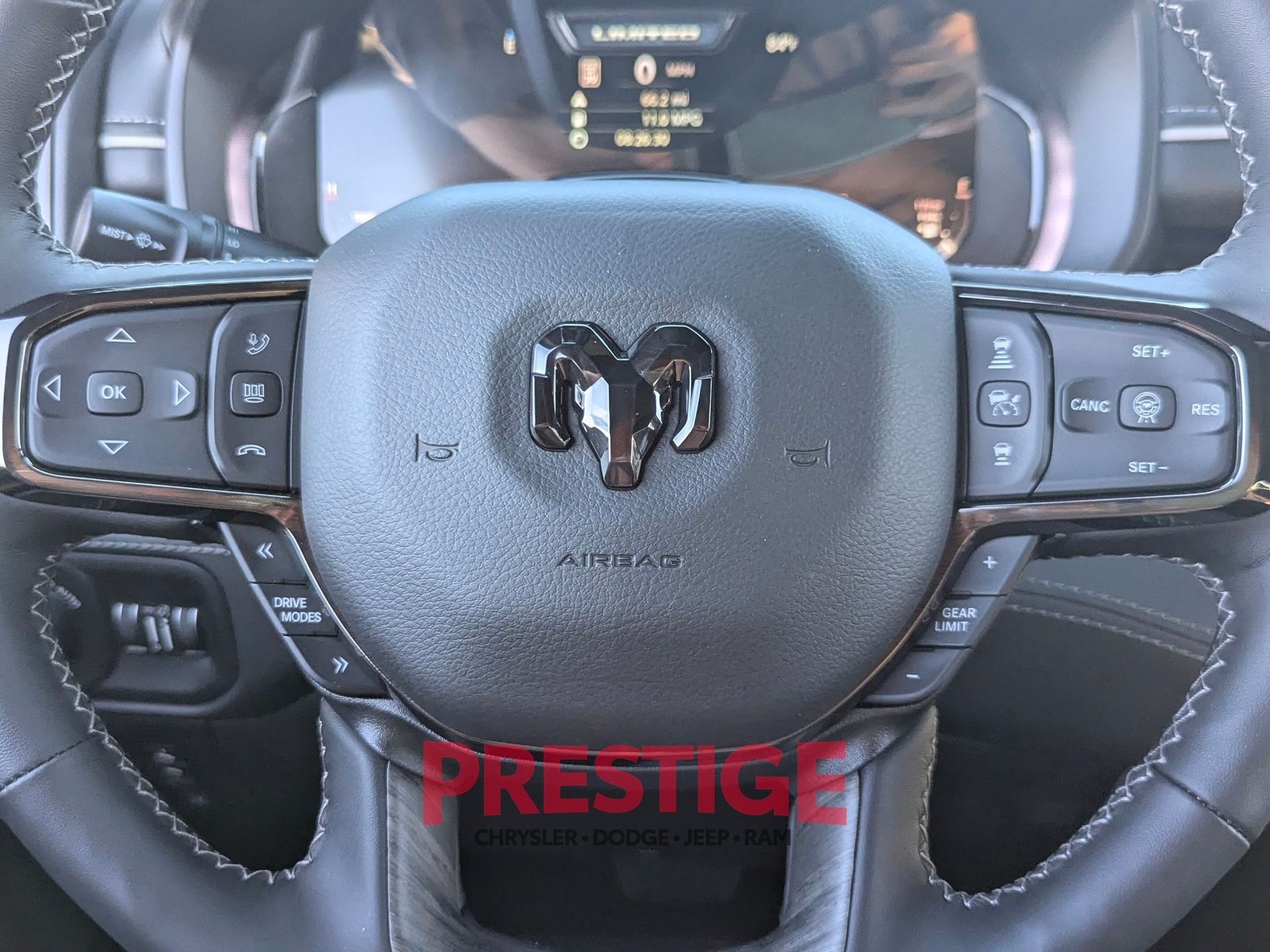 2026 RAM 1500 Limited - Photo 14