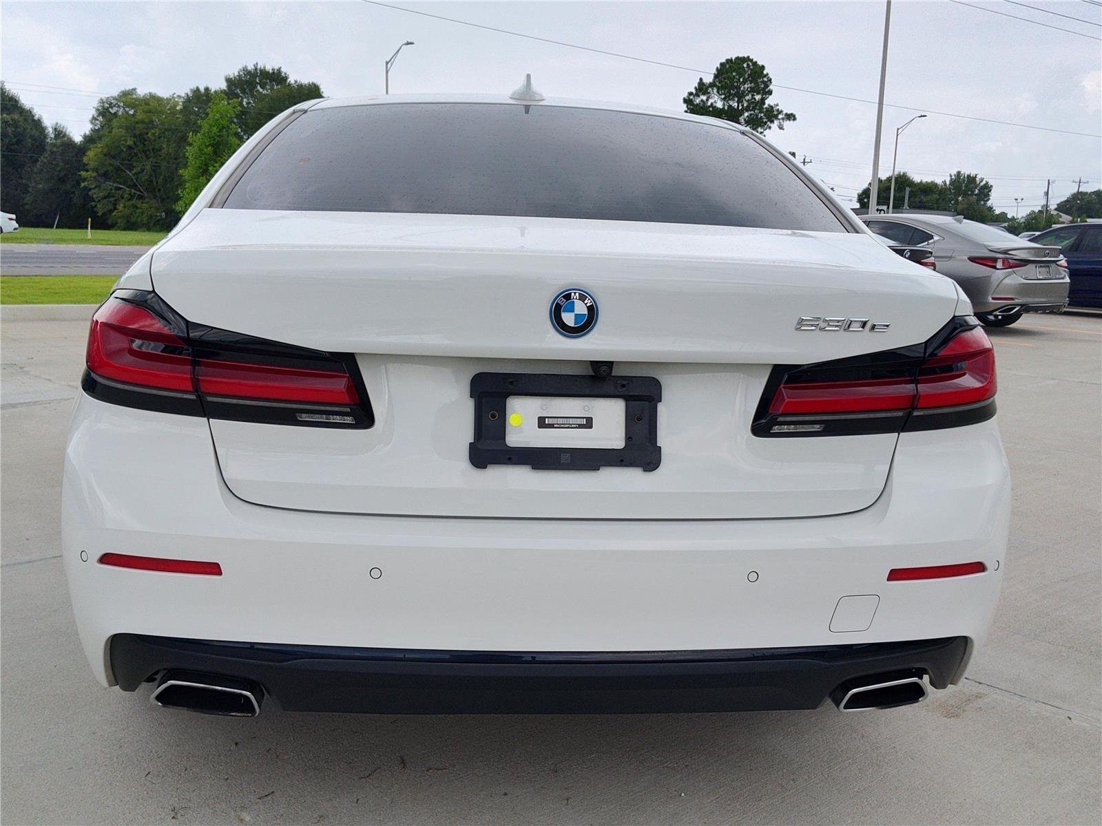 Certified Used 2023 Alpine White BMW 530e image 5
