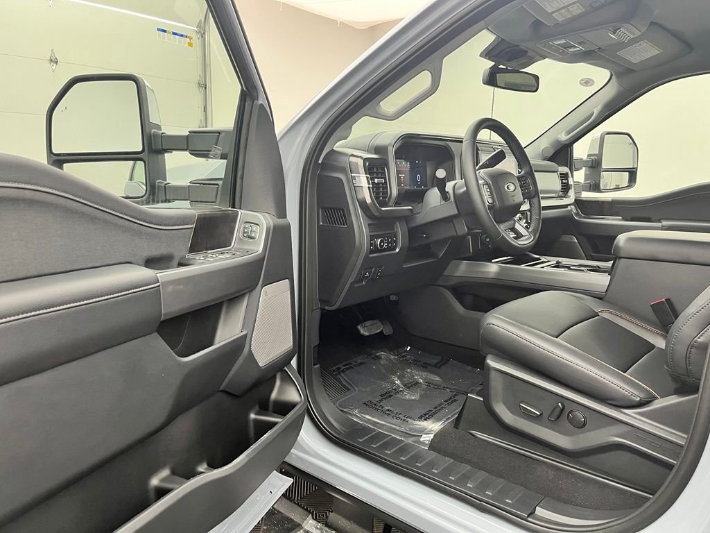 New 2026 Gray Ford Lariat image 17