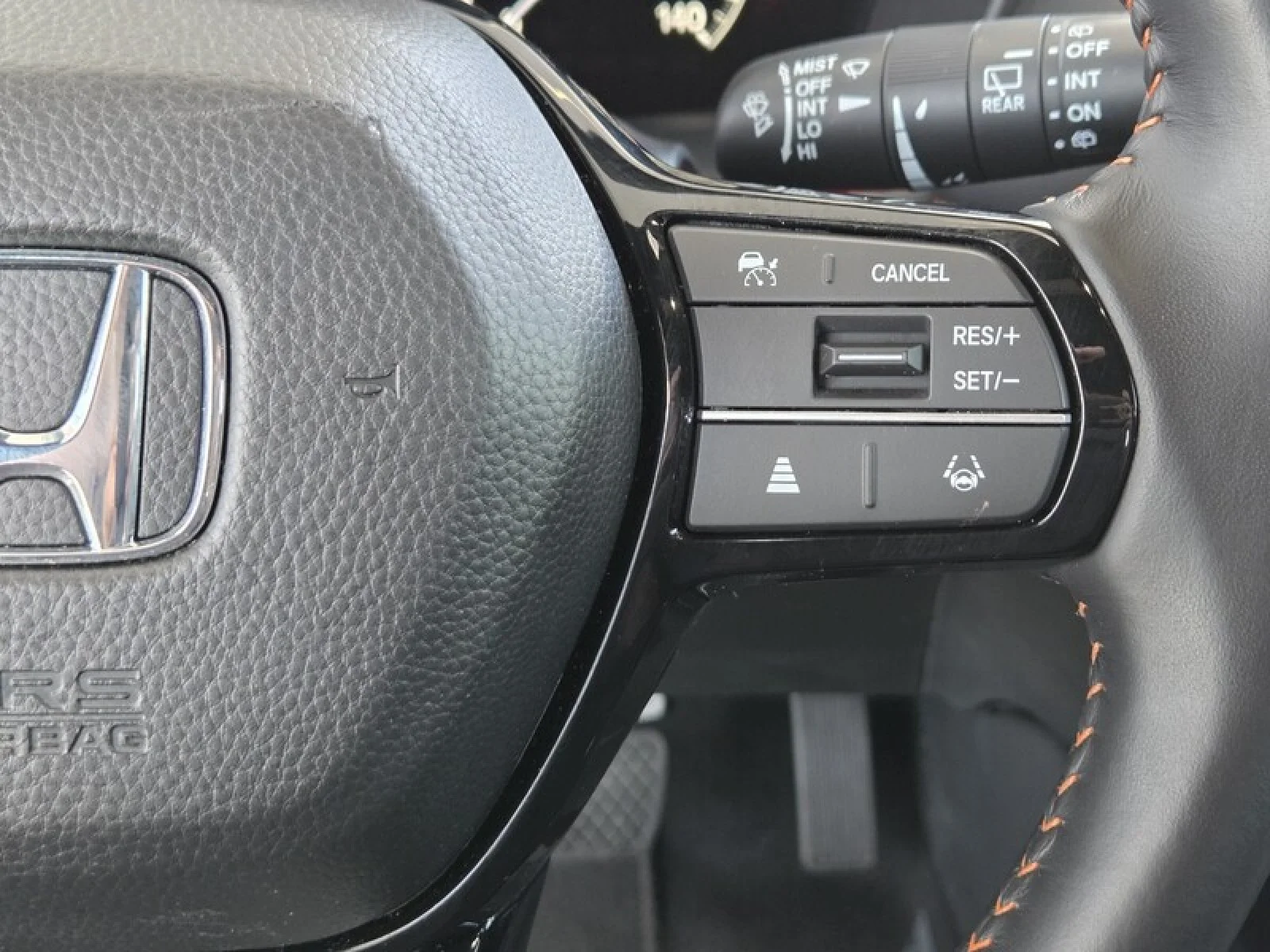 Used 2025 Platinum White Pearl Honda Sport image 26