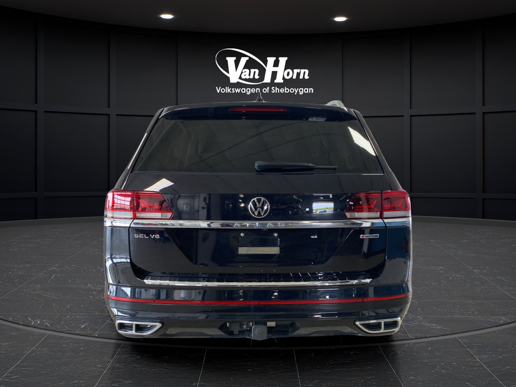 Used 2022 Black Volkswagen 3.6L V6 SEL Premium R-Line image 6
