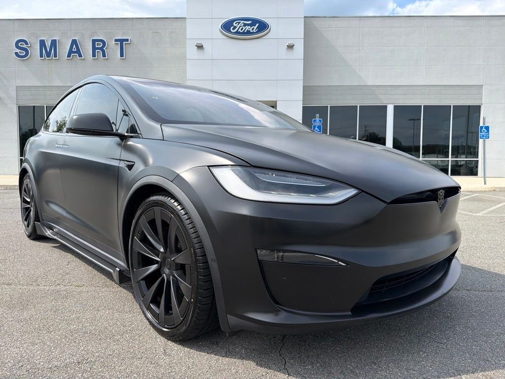 2022 Tesla Model X Long Range's photo
