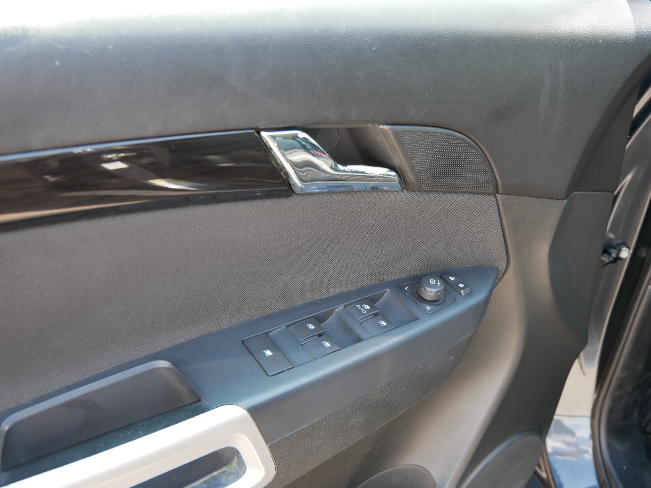 Used 2013 Cyber Gray Metallic Chevrolet LS image 19