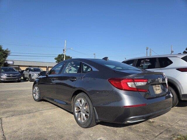 Used 2018 Modern Steel Metallic Honda LX 1.5T image 3