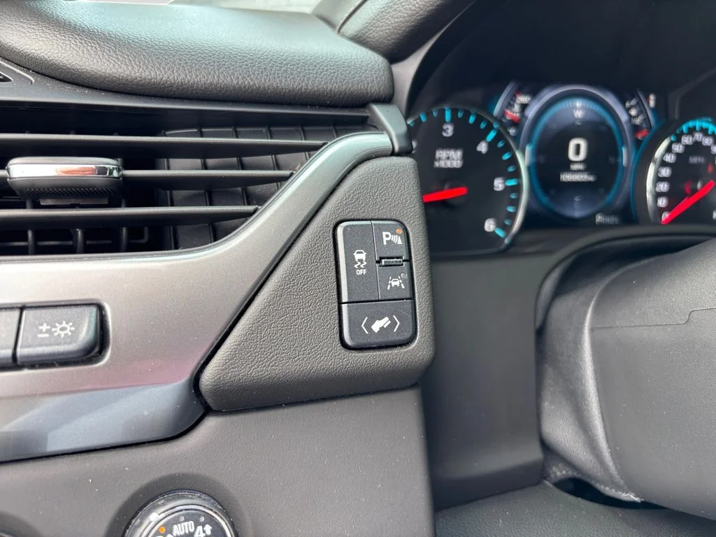 Used 2019 Black Chevrolet Premier image 35