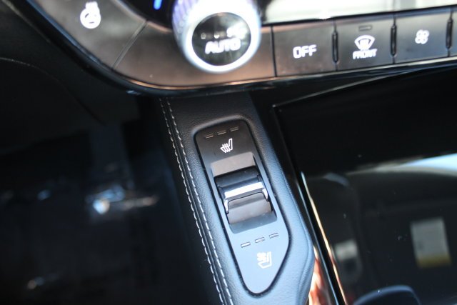 Used 2025 Black Kia EX X-Line image 11