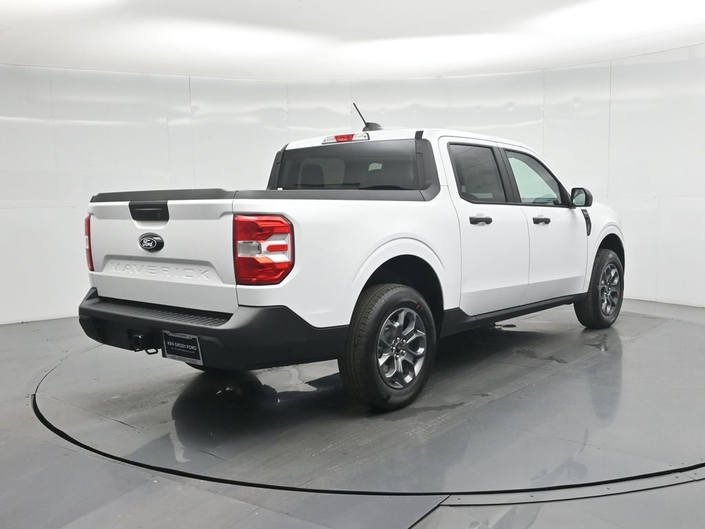 New 2026 Oxford White Ford XLT image 26