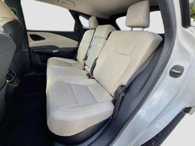 Certified Used 2026 White Pearl Lexus RX 350 Premium+ image 22