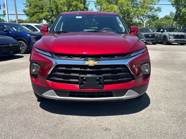 Used 2025 Radiant Red Tintcoat Chevrolet LT image 9