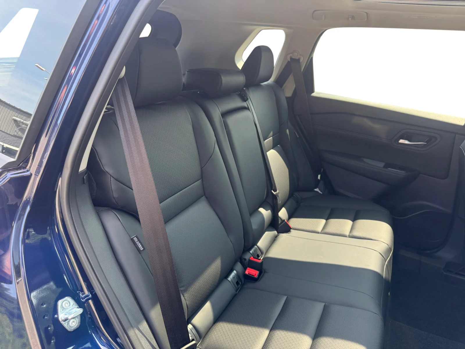 New 2026 Deep Ocean Blue Pearl Nissan Dark Armor image 35