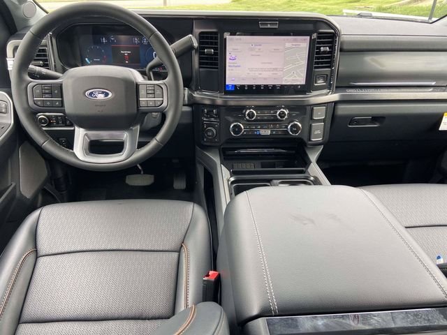New 2026 Avalanche Ford Lariat image 4