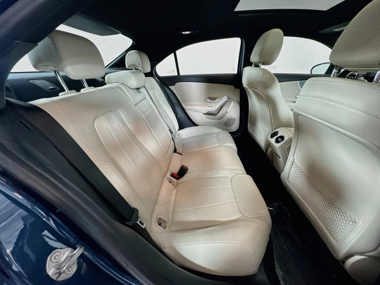 Used 2019 Denim Blue Metallic Mercedes-Benz A 220 image 26