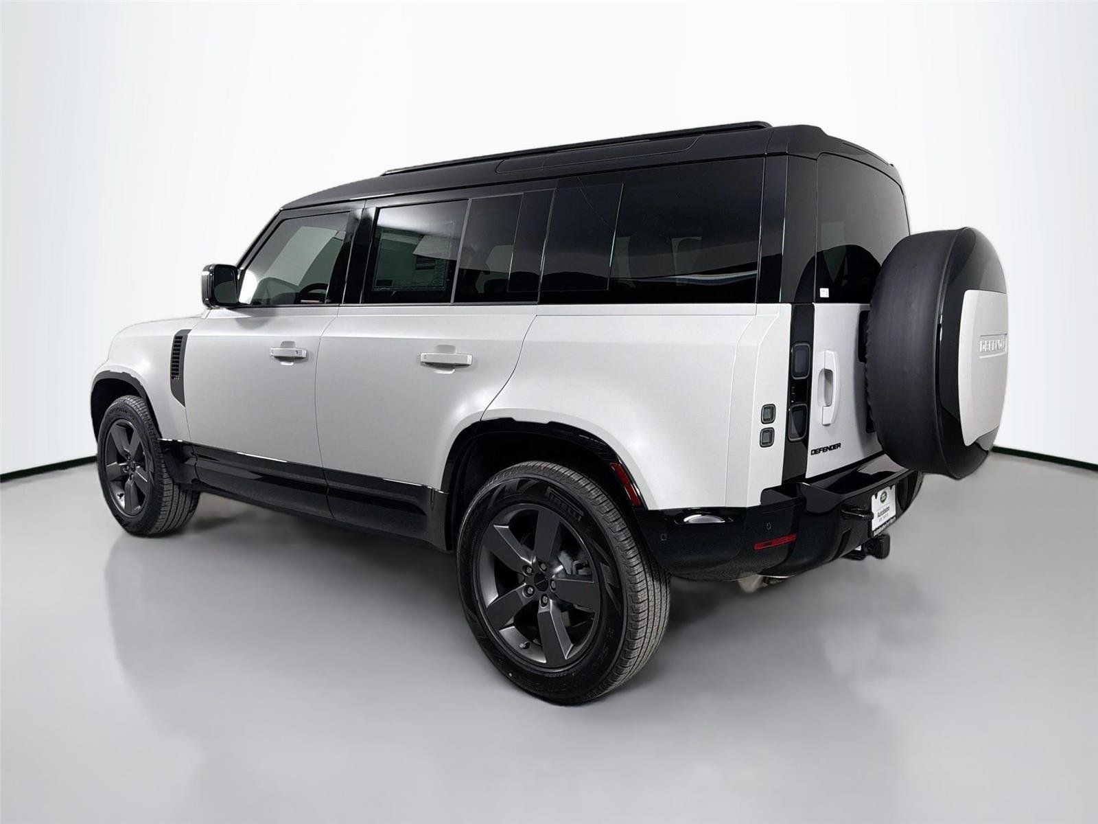 New 2026 Borasco Grey LAND ROVER X-Dynamic SE image 7