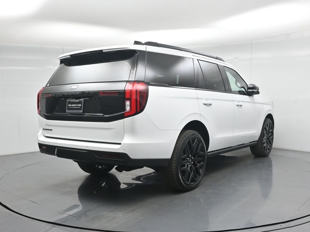 New 2026 Oxford White Ford Platinum image 22