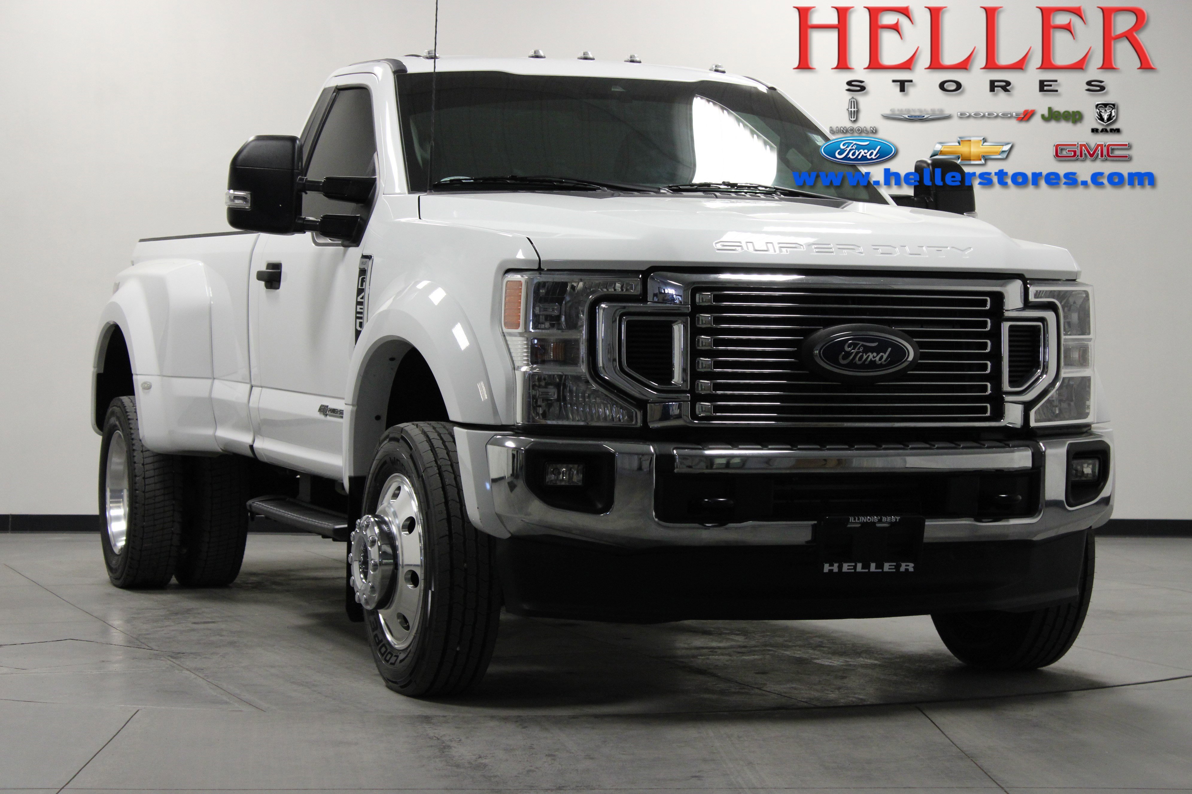 2022 Ford F-450 XLT 4x4 Regular Cab 8' Box DRW's photo