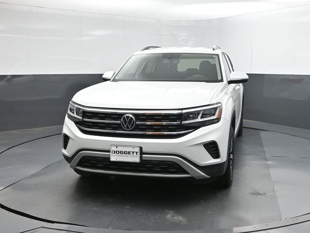 Used 2021 White Volkswagen 2.0T SE image 22