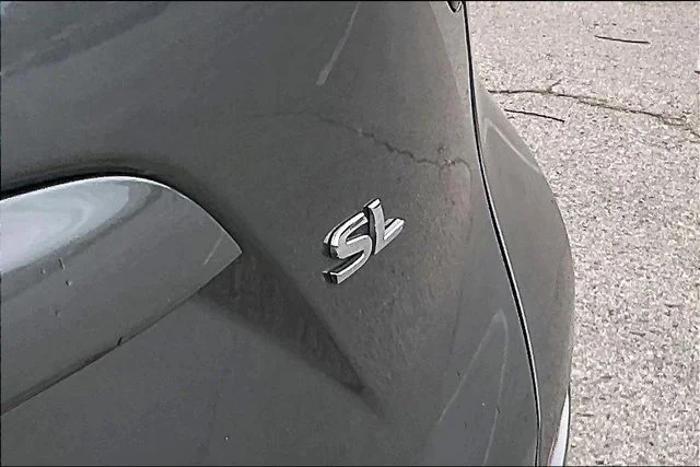 Used 2021 Gray Nissan SL image 8