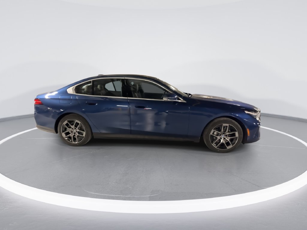 Used 2026 Blue BMW 530i xDrive image 9