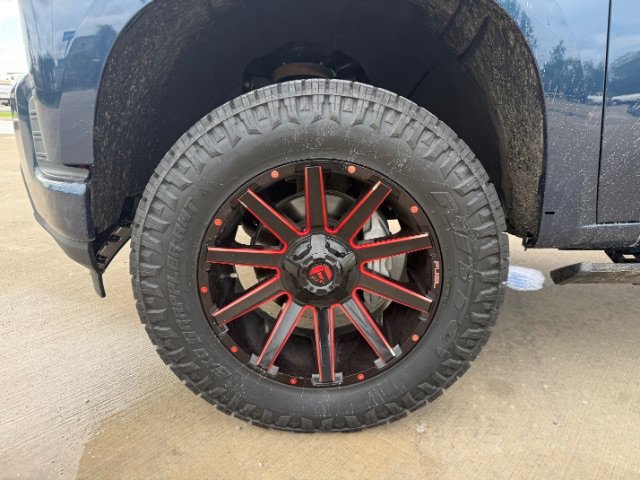 Used 2019 Northsky Blue Metallic Chevrolet RST image 10