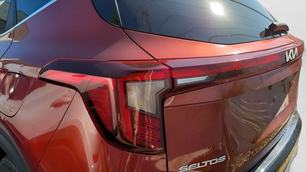 2024 Kia Seltos SX - Photo 35