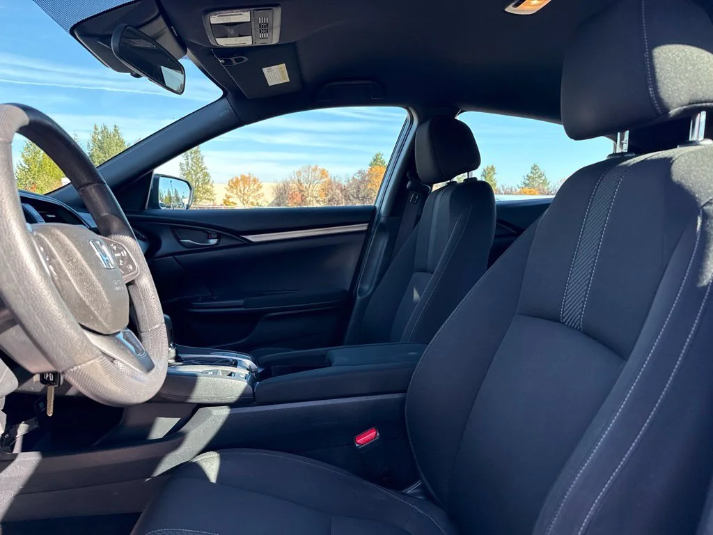 Used 2019 Sonic Gray Pearl Honda LX image 9