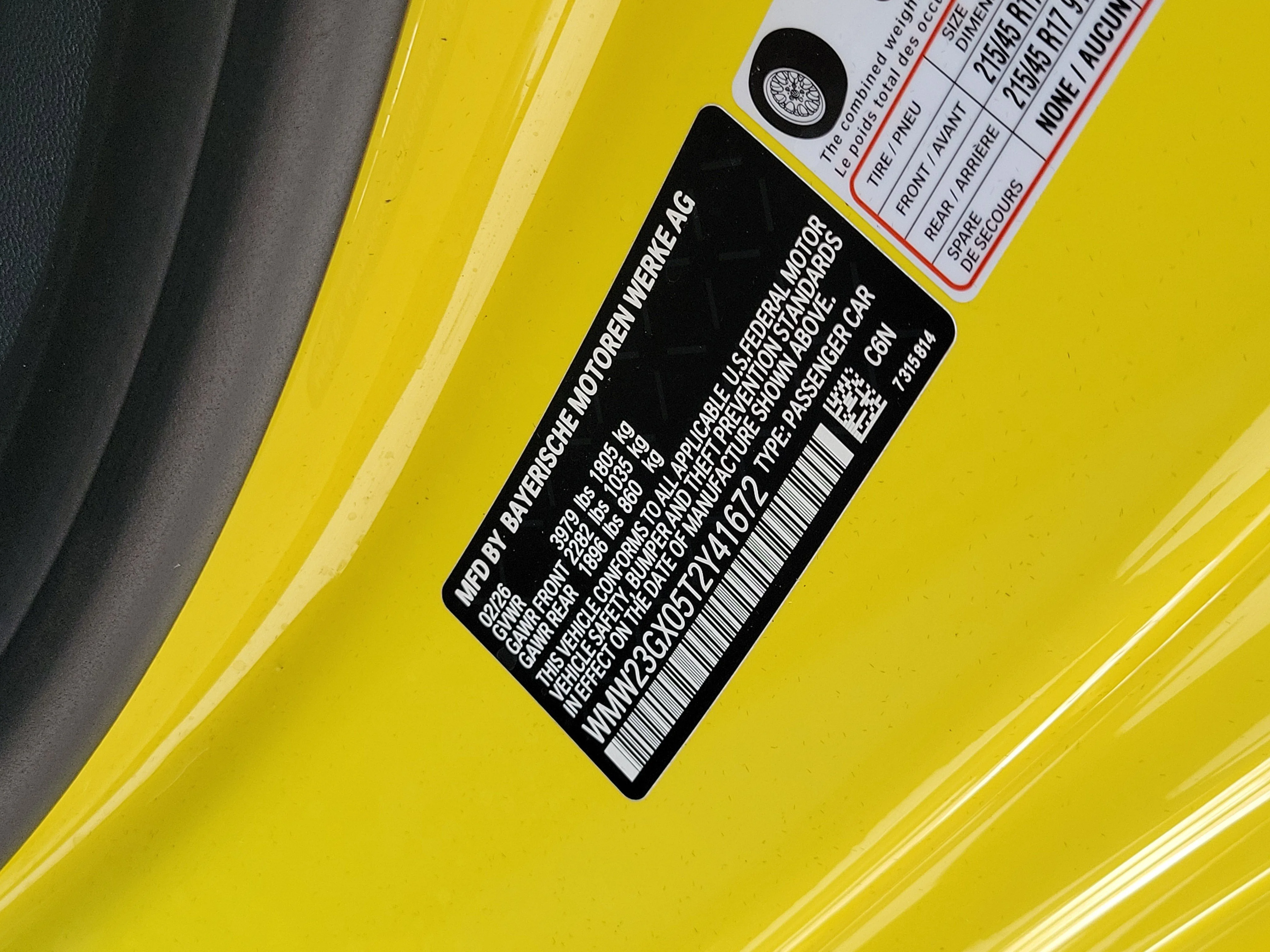 New 2026 Yellow MINI Signature Plus image 28