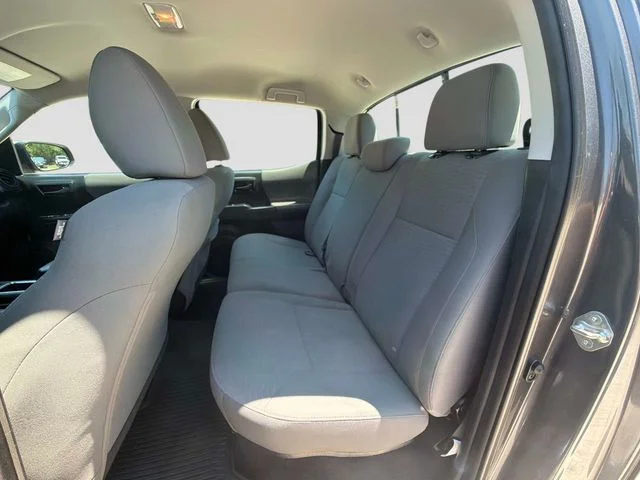 Used 2018 Gray Toyota SR image 14