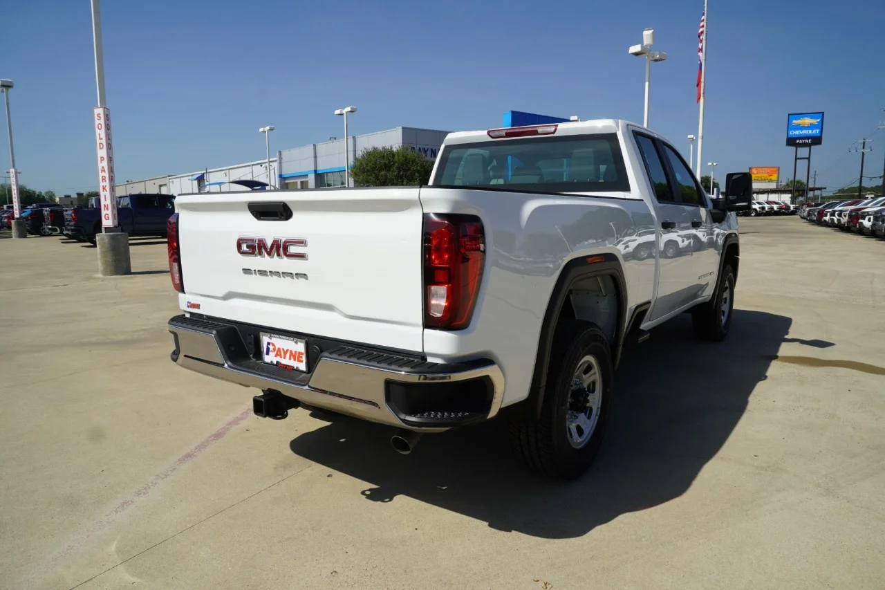 2026 GMC Sierra 2500HD Pro - Photo 7