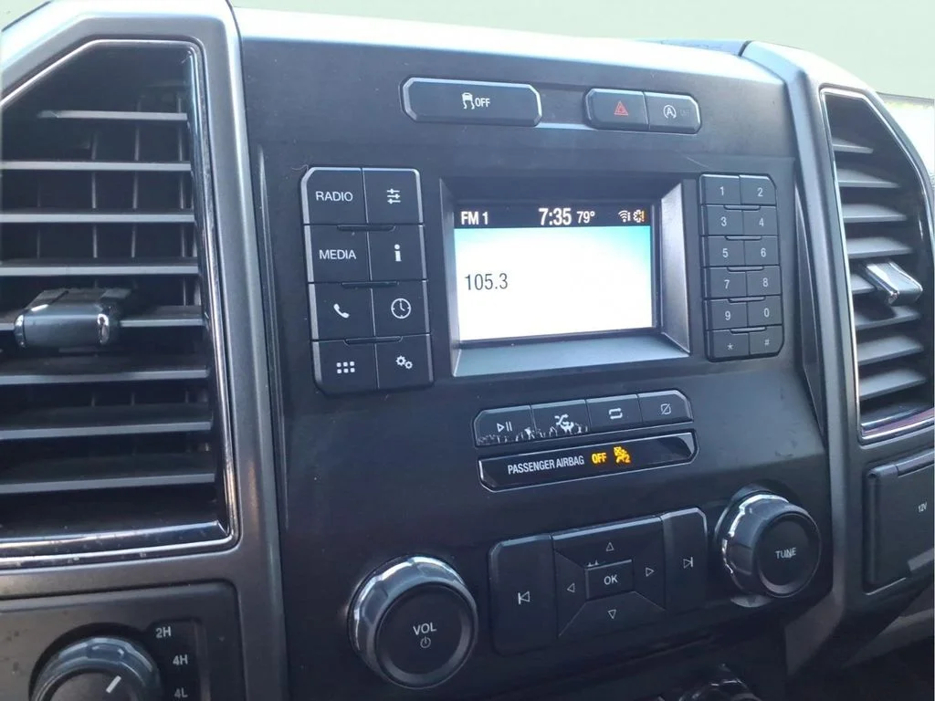 Used 2018 White Ford XLT image 22