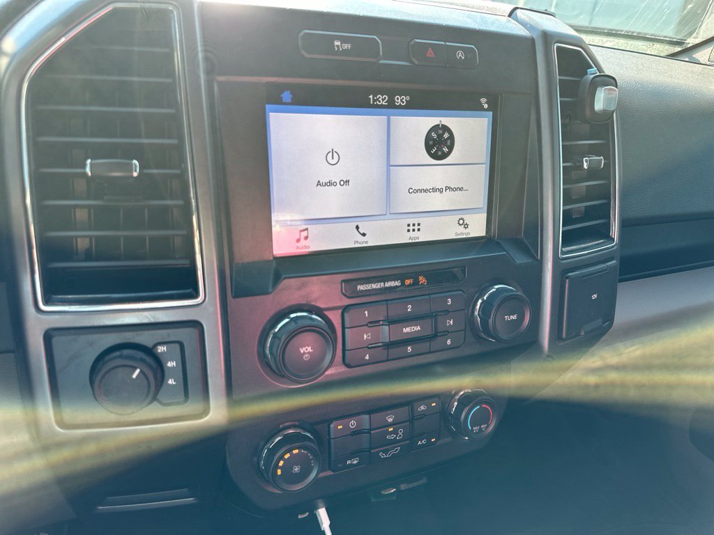 Used 2019 Silver Ford XLT image 6