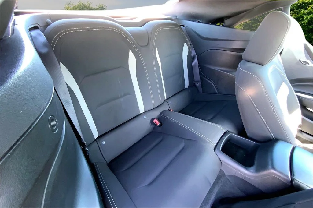 Used 2017 Silver Chevrolet 1LT image 22