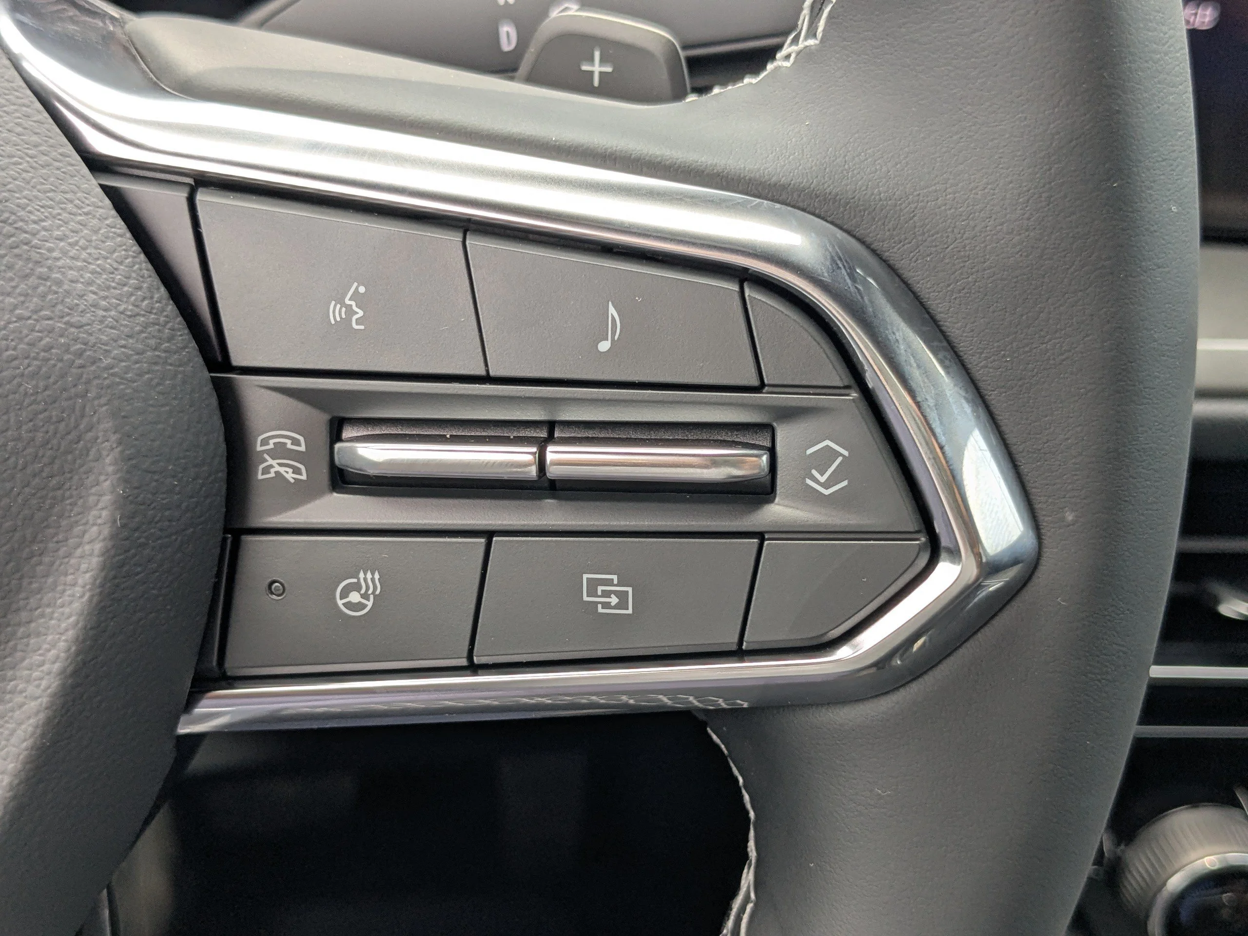 New 2026 Sterling Gray Metallic Chevrolet LT image 21