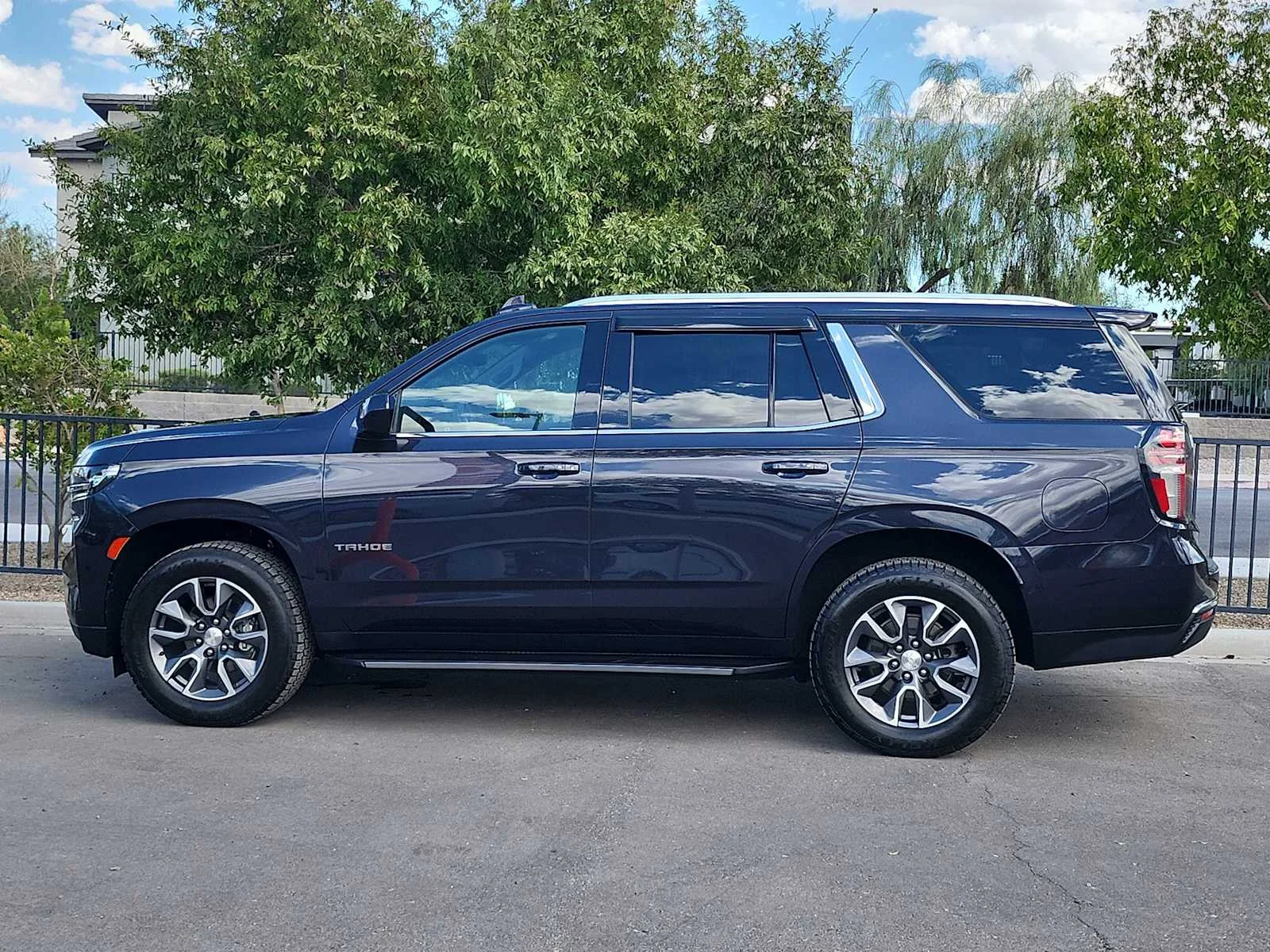 Used 2022 Dark Ash Metallic Chevrolet LS image 5