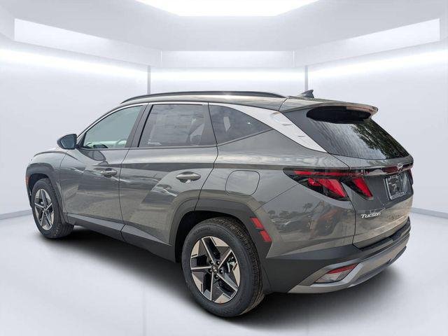 New 2026 Gray Hyundai SEL FWD image 5