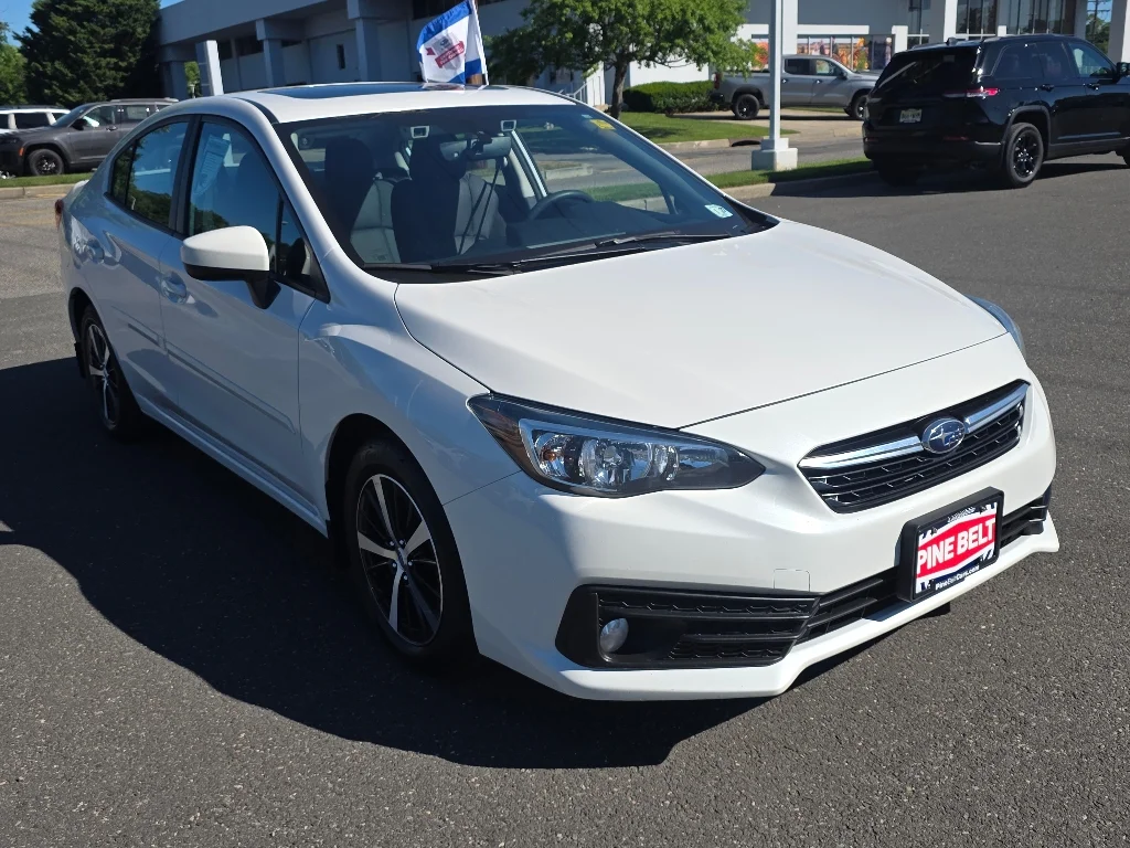 Used 2022 White Subaru Premium image 9