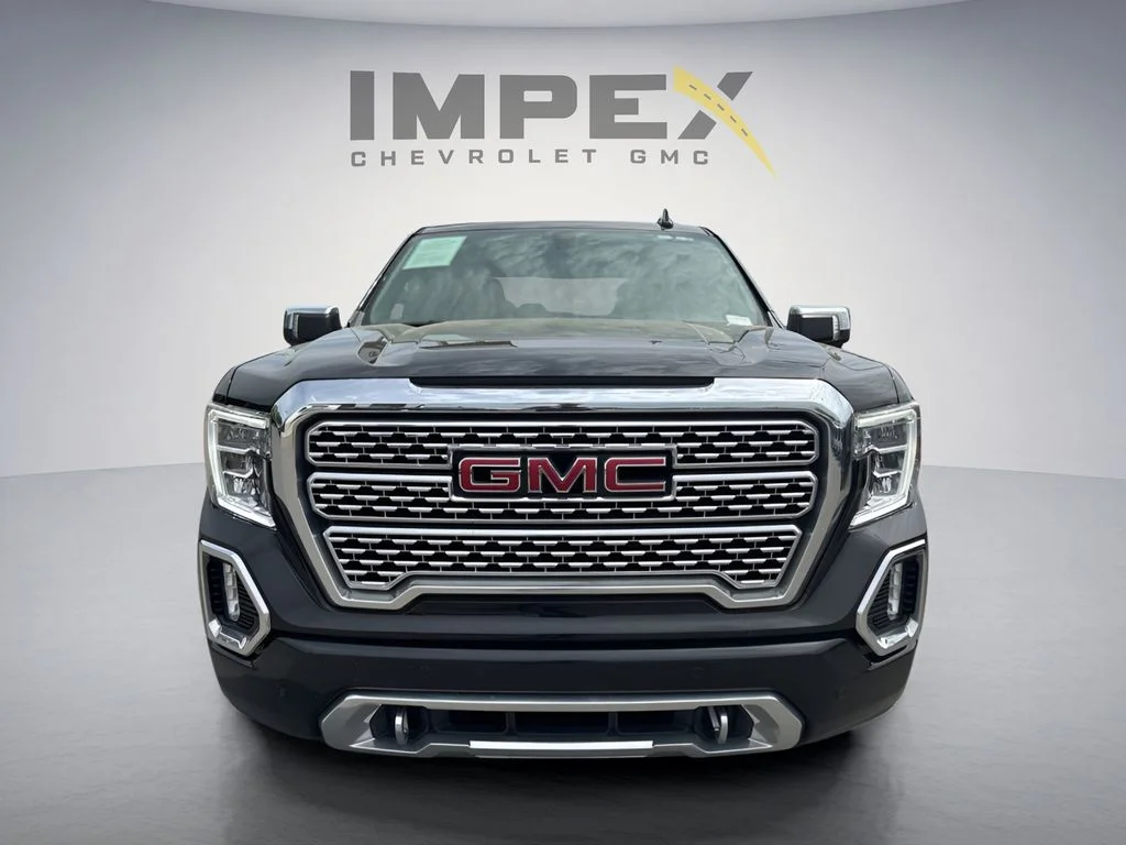 Used 2022 Black GMC Denali image 8