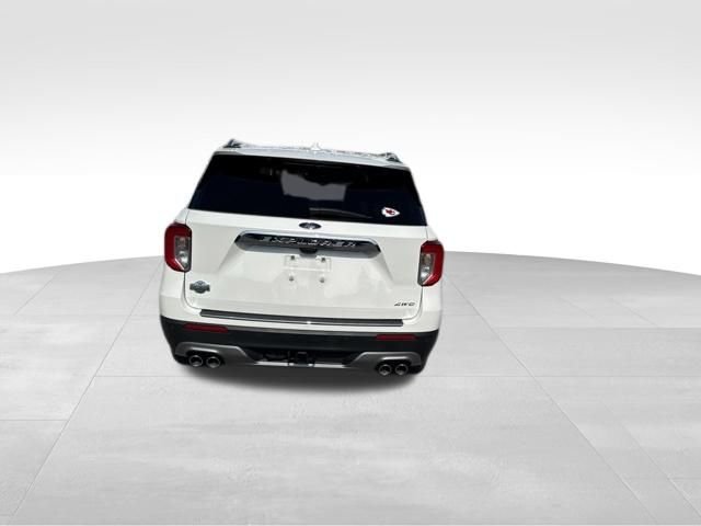 Used 2023 White Ford King Ranch image 8