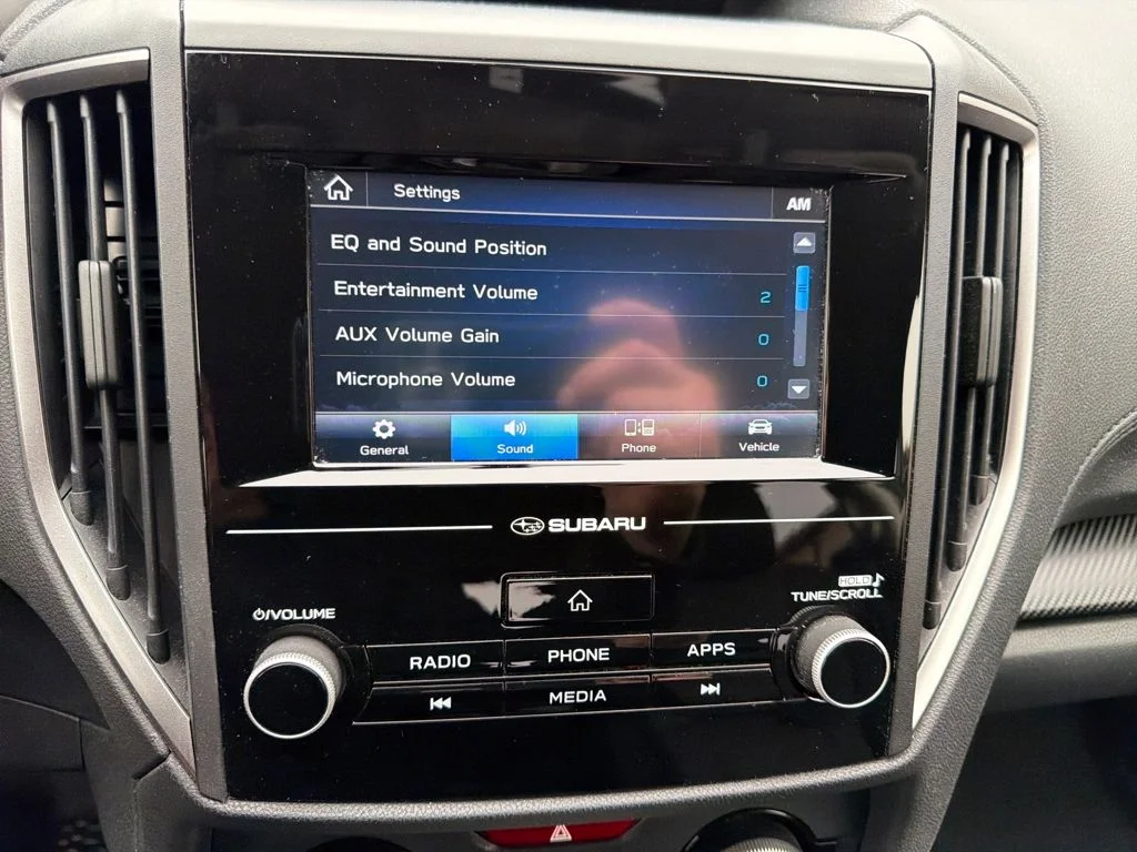 Used 2023 Gray Subaru Base image 28