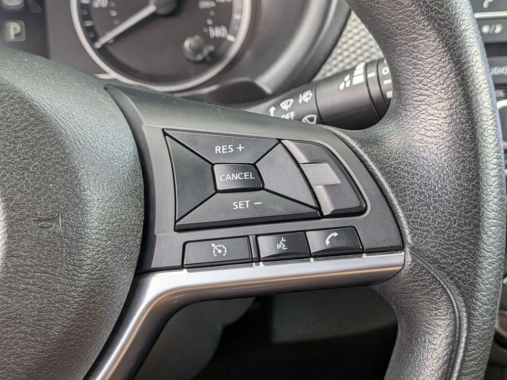 Used 2018 Red Nissan SV image 18