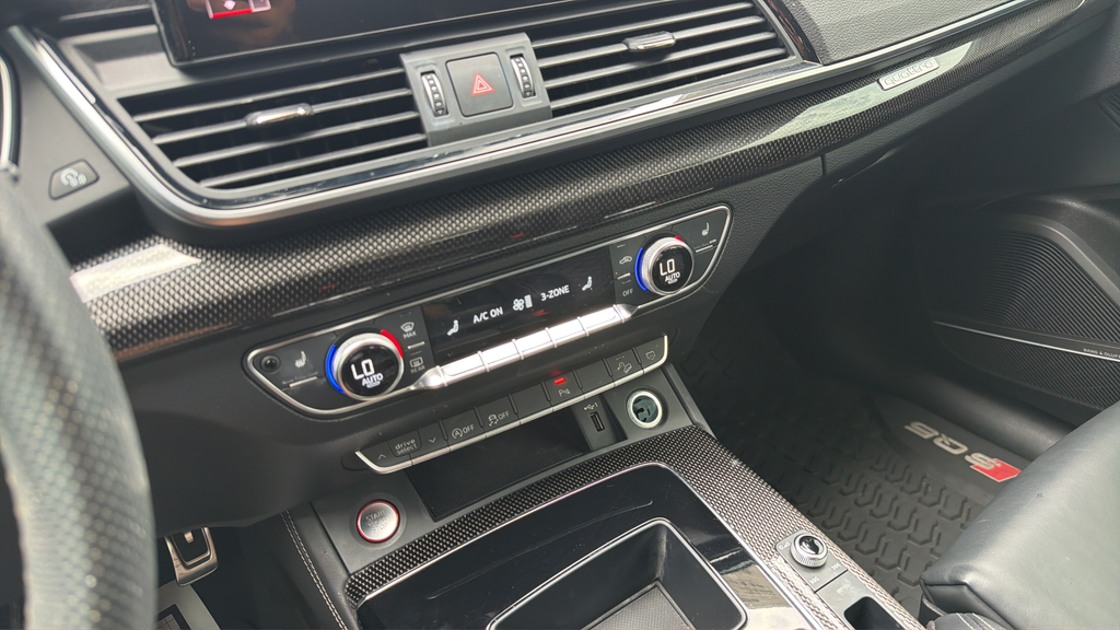 Used 2024  Audi Premium Plus image 24
