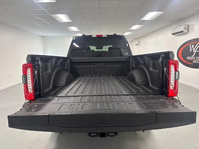 New 2026 Agate Black Metallic Ford F-250® Lariat® image 24