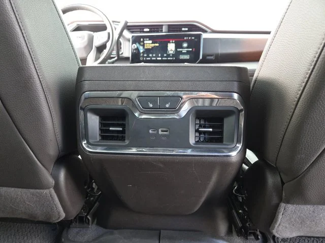 Used 2024 White GMC Denali image 24