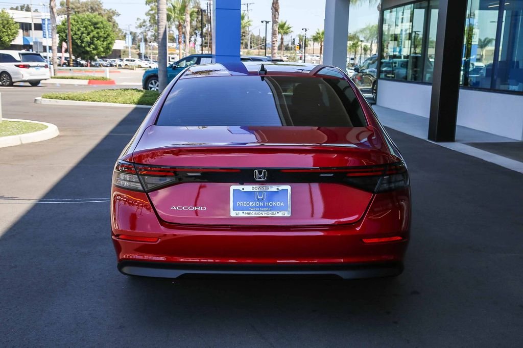2025 Honda Accord SE - Photo 6
