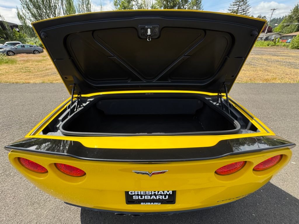 Used 2008 Velocity Yellow Tintcoat Chevrolet Base image 8