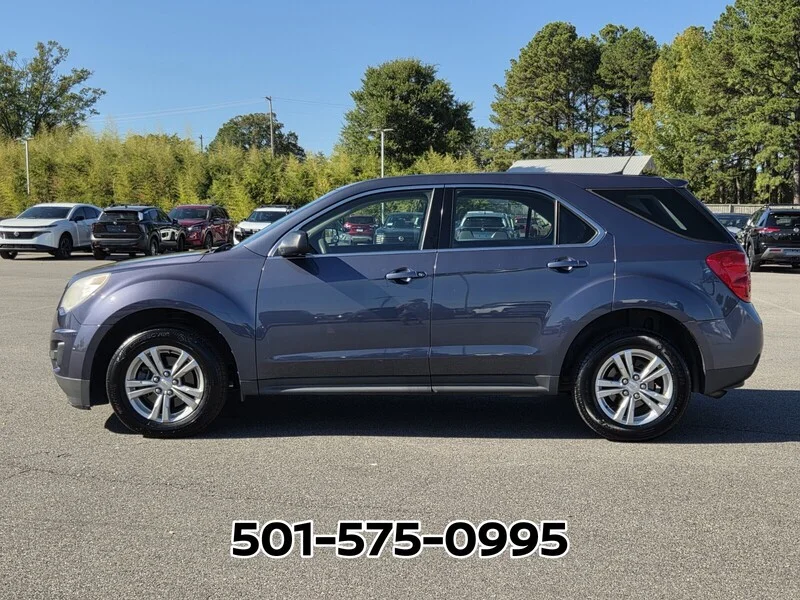Used 2014 Blue Metallic CHEVROLET FWD 4DR LS image 2