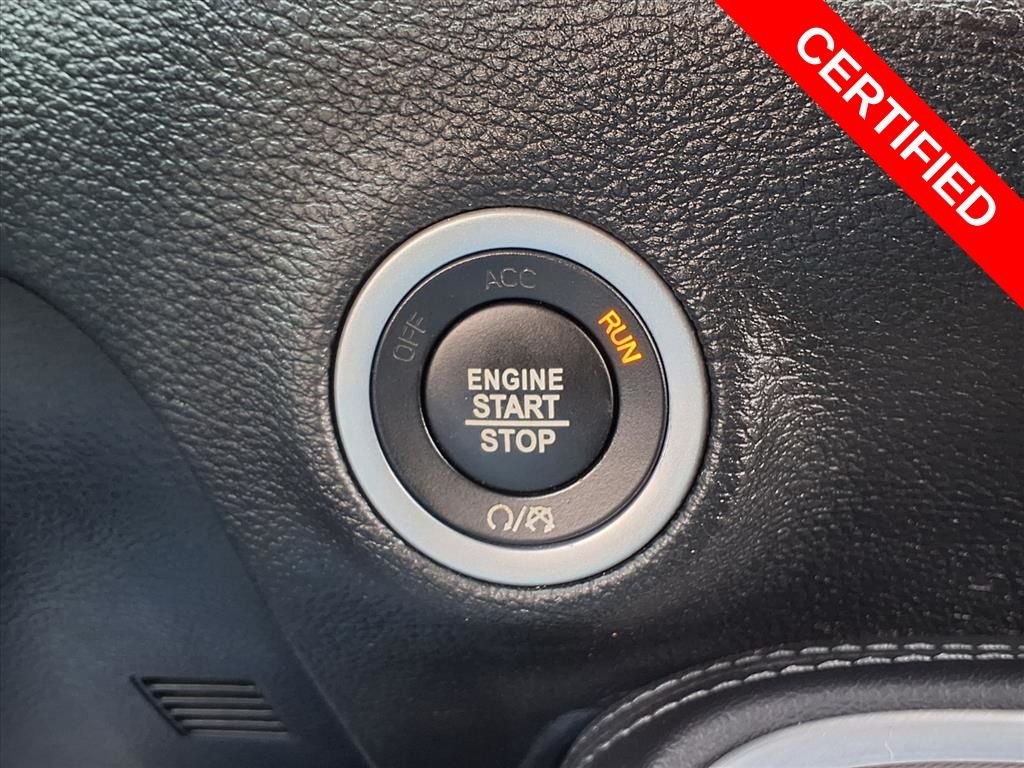 Used 2021 Red Dodge SXT image 21