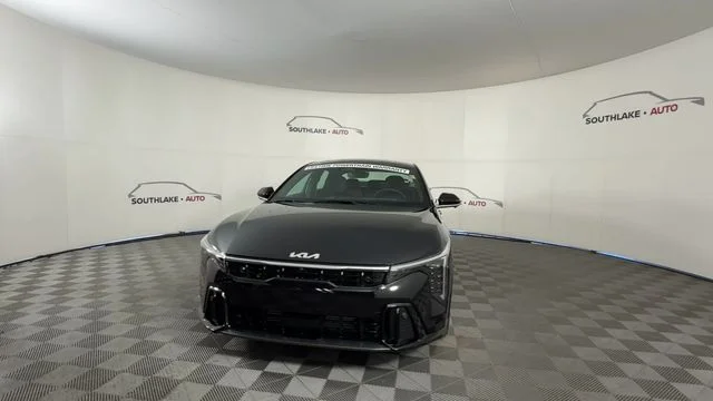 New 2026 Aurora Black Pearl Kia GT-Line Turbo image 3